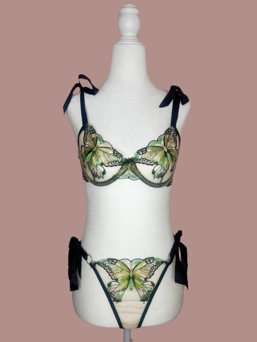 Butterfly Kisses in Green