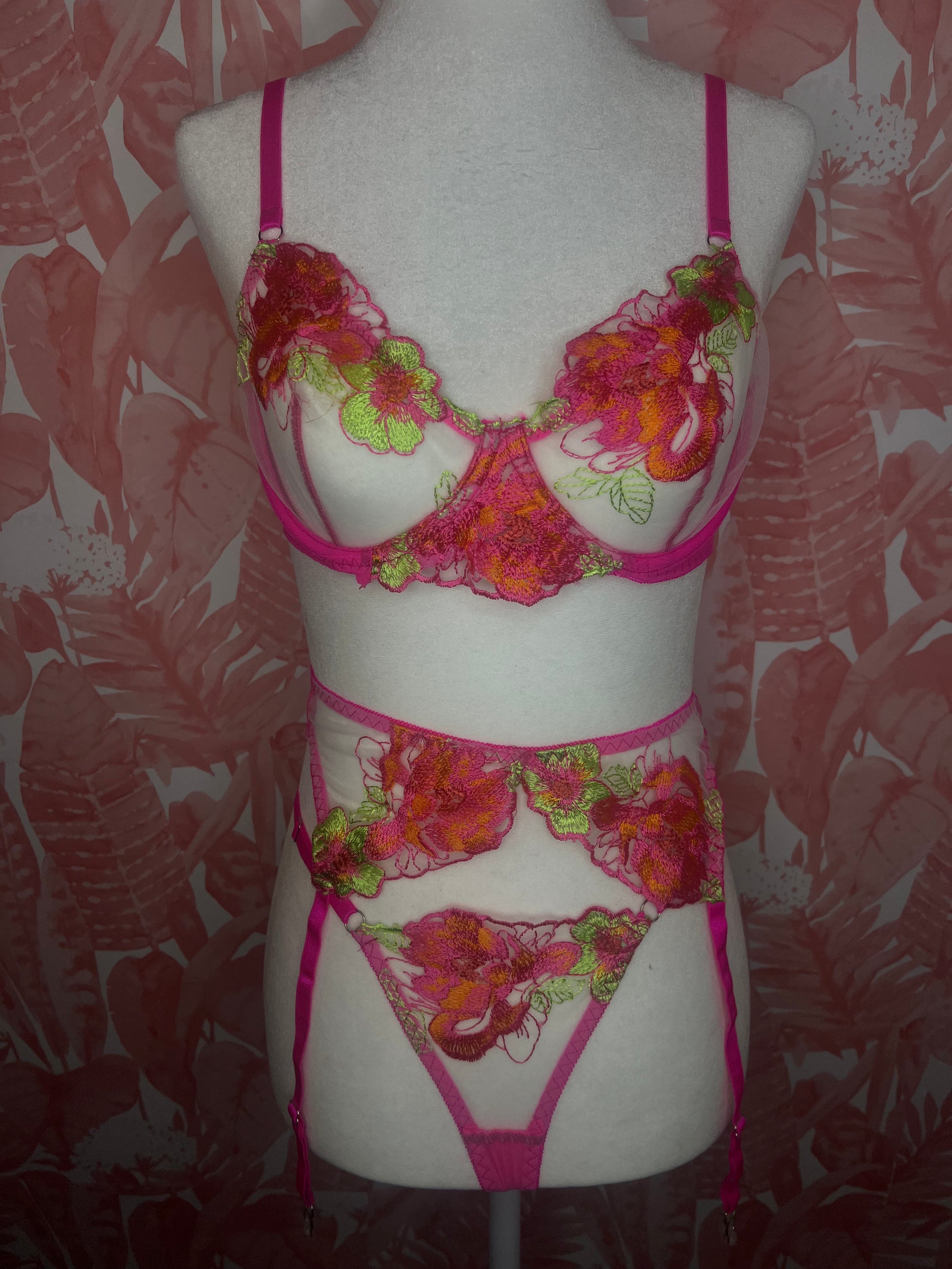 Pink Floral Garden set